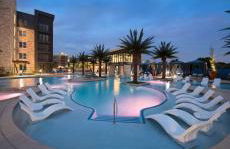 Cozy Luxury Modern Apartment movie couches - Foto 6