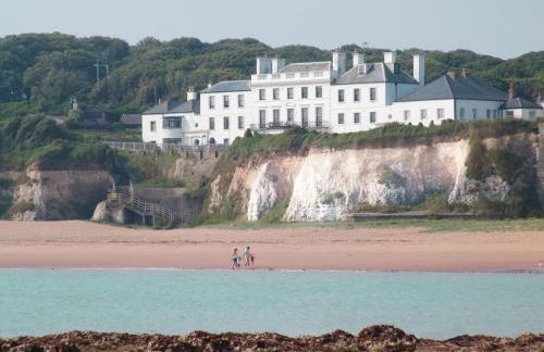Broadstairs Beach Holiday Apartments, seafront stays opposite Kingsgate Bay with a parking space - Foto 34