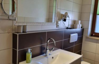 Landhaus Poppler mit Aufzug - Foto 15