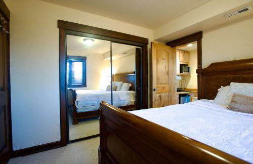 Serene King Suite Retreat on Quiet Mercer Island - Foto 27