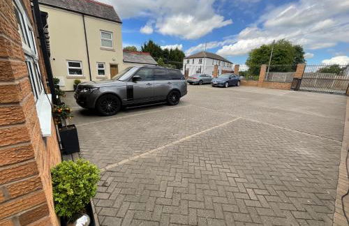 Earle House Serviced Apartments - Photo 51