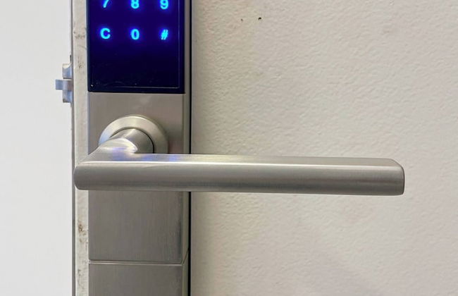 Modern Almagro Apartment for 4 Guests With Balcony and Full Amenities - Foto 14