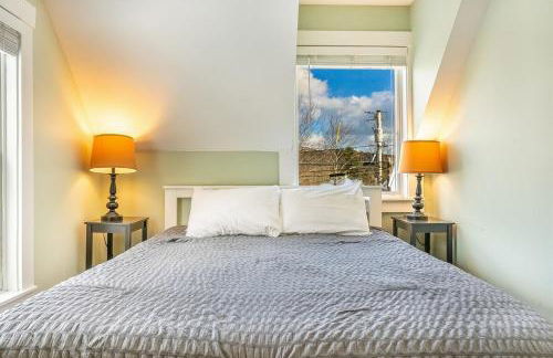 Updated 1900s Home with Fire Pit - Pet Friendly - Foto 36