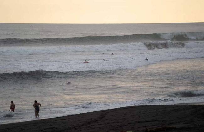 Excursión a la playa El Paredón con curso de surf - Foto 9