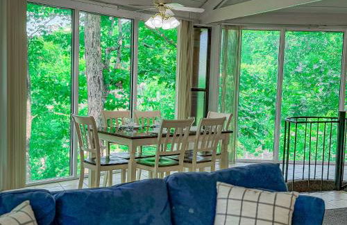 Treetop Village-2Bed2BathPoolsDockPickleball - Foto 21