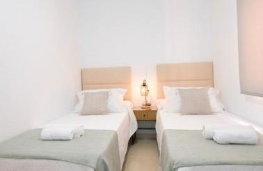 Coin Premium San Cristobal - Photo 3