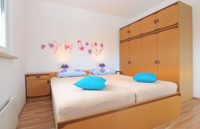 Apartment 1432 - Photo 4