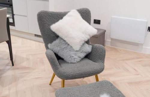 Luxury 1 Bed Apartment, Manchester Piccadilly by Kammili Properties - Photo 18