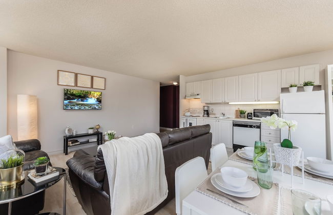 Corner Suite - Yonge & Bloor - Foto 19