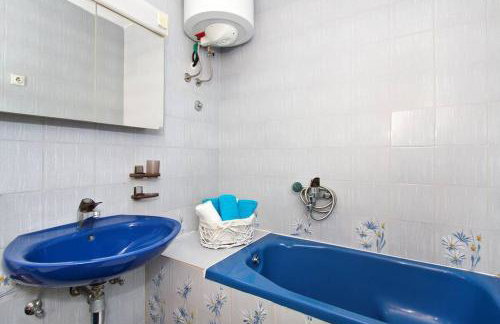 Comfort Apt.w.balcony Near Beach,marjan and Center - Photo 25