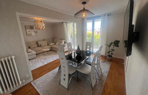 Magnifique appartement suréquipé-balcon-vu-garage individuel - Photo 4