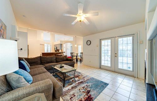 514 - Make Yourself at Home on our Private Pool Deck with Spa - Photo 14