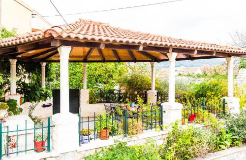 Holiday Home Villa Pindo - Photo 1