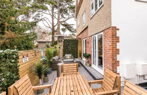 The Coach House - Beautiful and Spacious Outside Decking - Foto 13