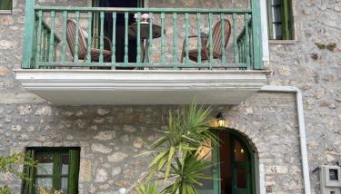 Petra Maisonettes - Photo 2