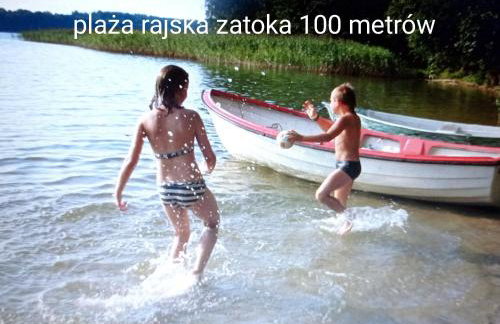 Dom z pięknymi widokami na jezioro ryńskie ilasy. - Foto 21