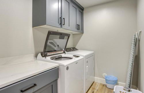 Mtn and Lake Views Family Retreat in Garden City! - Foto 30