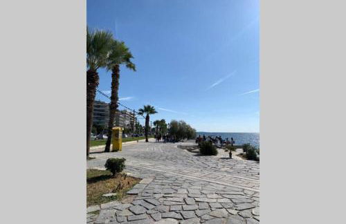 New Modern Apartment - Athens Seaside - 3 Bedrooms - Foto 24
