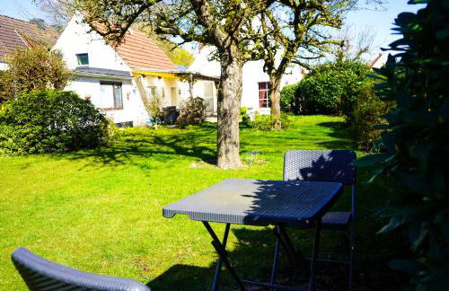 Gemütliches Haus mit großem traumhaften Garten - Foto 6