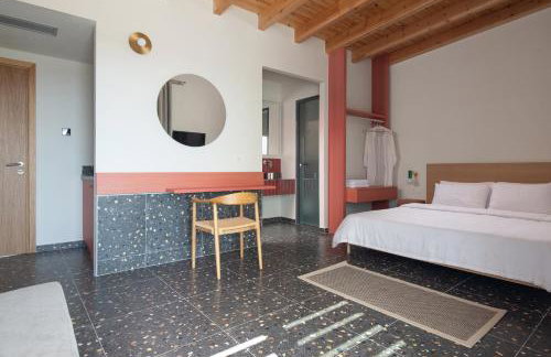 FOS Luxury Suites - Photo 61