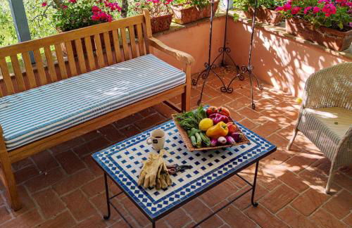 Appartamento con terrazza privata e giardino vicino a Pisa e Firenze - Foto 30