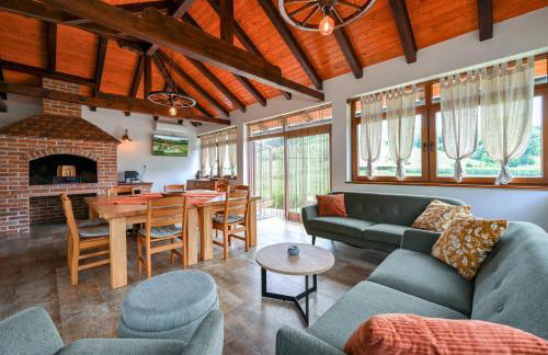 Ruralna kuca 'Villa Zagorka' za odmor sa bazenom i bočalištem - Foto 33