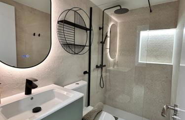 AeroSuites202 Alojamiento Madrid - Photo 12