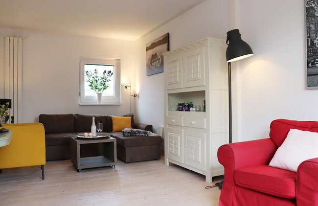 Lovely Holiday Home in Noordwijkerhout near Lake - Photo 9