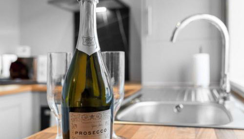 Stylish 2 Bedroom Apartment - Netflix - Off Street Parking 1DS - Foto 4