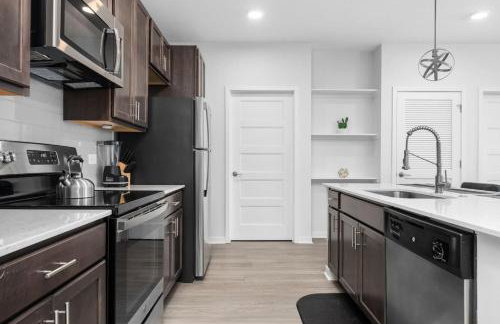 Affordable 2-Bedroom Fishers Pool View - Foto 34