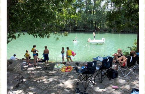 Spacious Cottage with Exquisite Pond and Hill Country Views near Fredericksburg and Kerrville, Texas - Foto 10