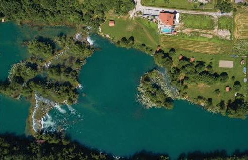 Beautiful Home In Gornji Zvecaj - Foto 1