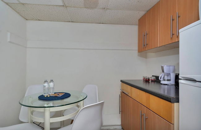 Lovely Little Studio With Pool, Hallandale Beach:) - Foto 13