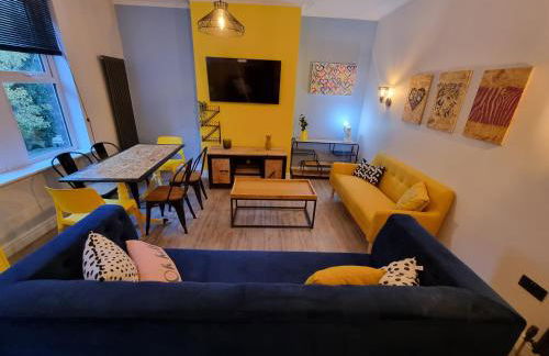 Park Mount Residences - Luxury 3 Bedroom Flat In Leeds With Free Parking - Foto 2