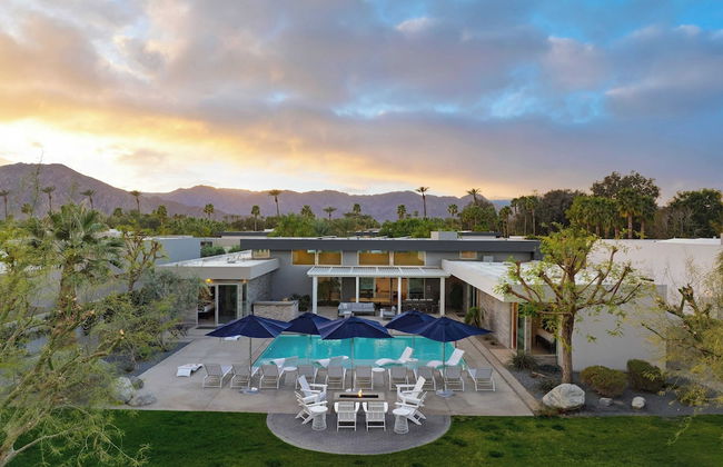 Sleeps 28! 2 Luxe Villas w/ Pool & Putting Green Polo Villas Nova by Avantstay - Foto 73