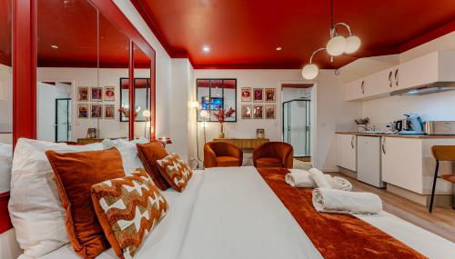 L'Écrin Rouge Escapade Romantique et Balnéo Privé - Foto 4