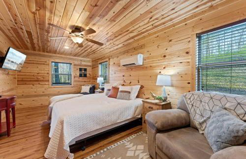 Cabin 3 Mtn View Cabin Near River with Hot Tub and Fire Pit - Foto 11