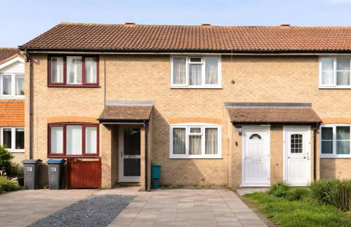 3 Bedroom Family Home with Drive & Garden near South Wimbledon - Foto 13