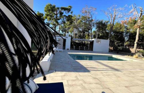 Villa Mediterranean, piscina privada, barbacoa. - Foto 12