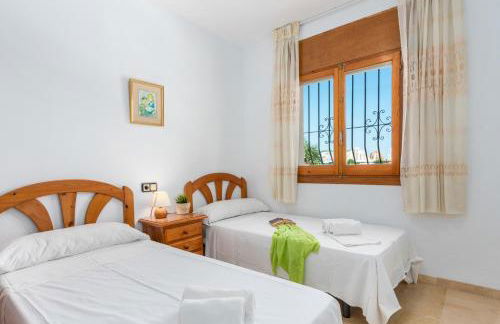 Villa Cruz - PlusHolidays - Photo 32