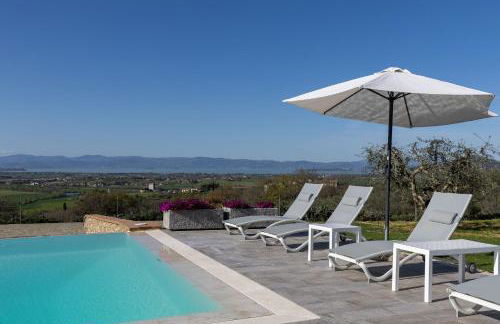 Villa Acquaviva with Panoramic, Private Pool and Gym - by PosarelliVillas - Foto 38