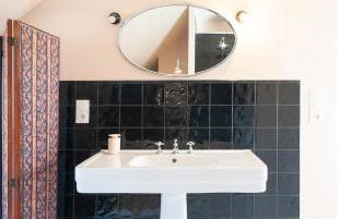 Narcisse Bienvenue - Élégance et Raffinement - Photo 49