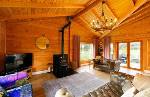 Sleeps6- Hot Tub- Pet Friendly- Log Burner - Foto 4