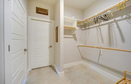 Chic House in Spring Branch with Lush Outdoor Space! - Foto 16