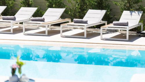 Vasilios Villa, with Pool, Gym & Close to Beach, By ThinkVilla - Foto 3