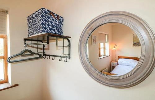 Charming 3 Bed Cottage sleeps 5 - Foto 18