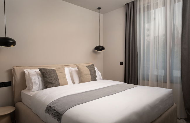 La Vista Suites - Photo 10