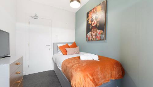 New! 4BR in Mitchell Street - Foto 3