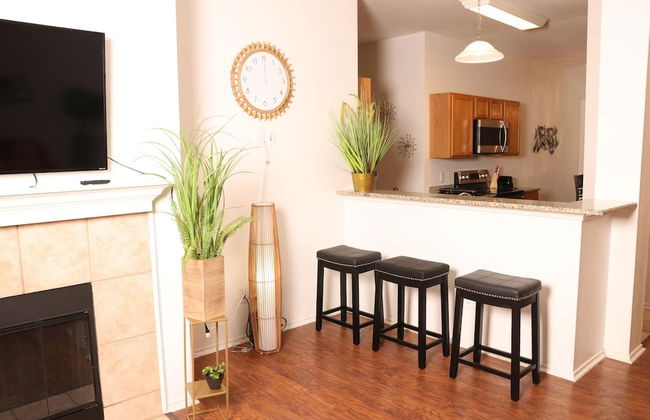 Elegant 3BR Single Level Home Extended Stays - Foto 30