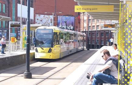 Bee City Cosy Stay - Near Train Stations and Shopping Centre with Paid Private Parking, 500Mbps Internet and Netflix - Foto 40